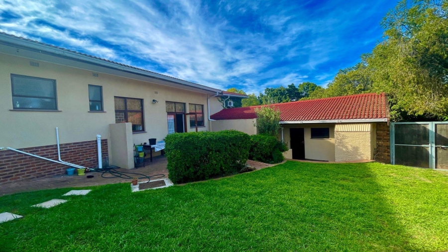 4 Bedroom Property for Sale in Durbanville Hills Western Cape